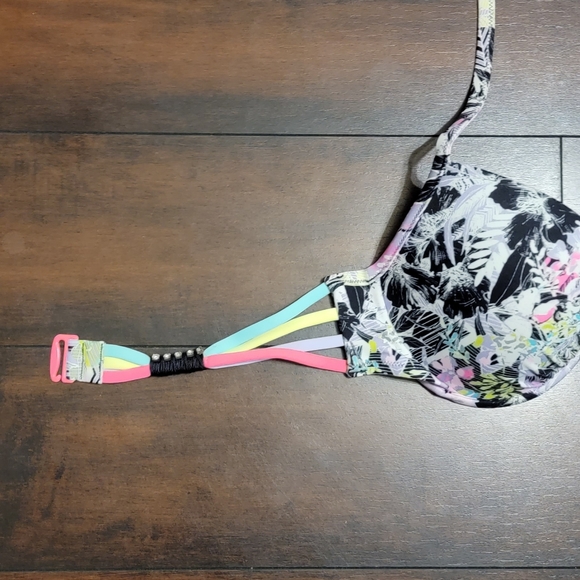 Bikini Top - Picture 3 of 3